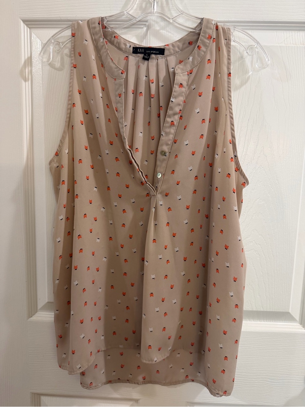KAII Los Angeles Size L Sleeveless Fox Print Blouse